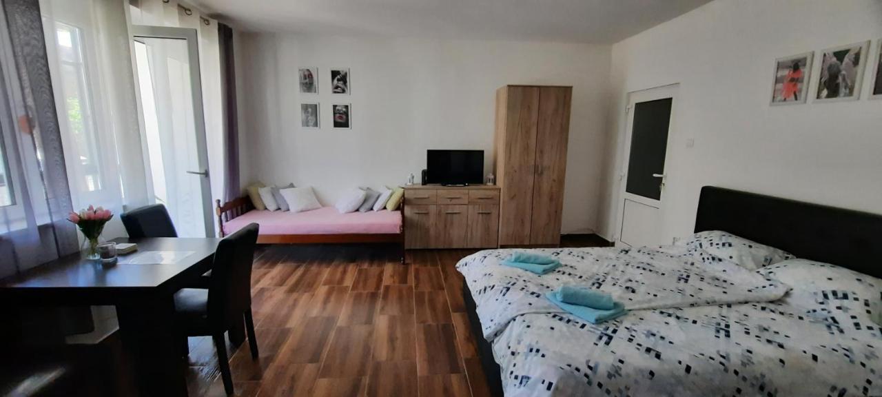 Apartmán Stan Na Dan Dunja 2 Vrsac Exteriér fotografie