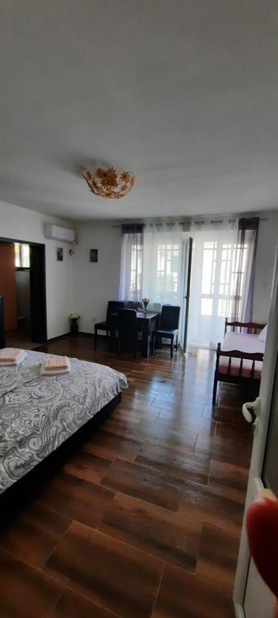 Apartmán Stan Na Dan Dunja 2 Vrsac Exteriér fotografie